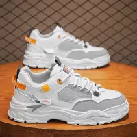 男鞋春季百搭休闲工装板鞋上班工作皮面防水防滑运动增高小白潮鞋