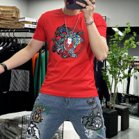 高质感新款男士抖音短袖T恤夏季修身美人头烫钻印花雷射半袖潮i