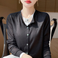 2025夏季新款女装圆领短款时尚薄款打底衫拼色假两件薄长袖上衣女