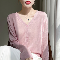 春夏新款曲珠冰丝针织开衫V领女外搭薄款披肩外套针织打底衫