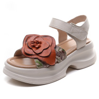 民族风花朵凉鞋女夏季新款文艺复古手工真皮增高松糕厚底露趾凉鞋