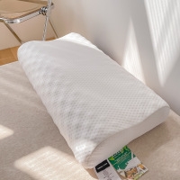 厂家直供70%含量狼牙按摩颗粒乳胶枕头护颈锥枕芯