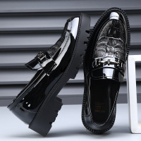 一脚蹬男鞋大码商务正装套脚休闲皮鞋男士舒适透气增高潮流乐福鞋