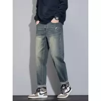 刺绣标设计微锥直筒休闲裤男款秋冬新款宽松哈伦港风潮流牛仔裤男