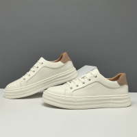 真皮板鞋男款潮流百搭鞋子欧洲站男士高端免系带轻奢一脚蹬懒人鞋