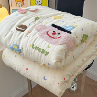 A类母婴儿童全棉卡通毛巾绣双层纱可爱奶油系春秋被冬被软糯被芯