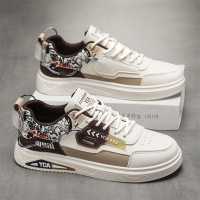 秋冬季新款马丁靴男高帮英伦风复古皮鞋休闲潮流经典透气平跟男鞋