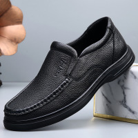 头层牛皮豆豆鞋男秋冬季新款软底中老年人皮鞋男士休闲一脚蹬男鞋