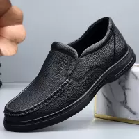 头层牛皮豆豆鞋男秋冬季新款软底中老年人皮鞋男士休闲一脚蹬男鞋