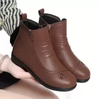 妈妈棉鞋秋冬新款加绒保暖平底低跟防滑短靴软底舒适中老年女靴子