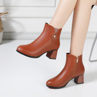 短靴女秋冬季新款舒适粗跟靴子防水台不累脚加绒中年妈妈女士靴子