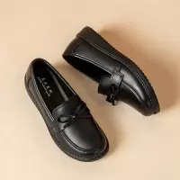 新款热卖软底软面舒适女单鞋轻便四季百搭妈妈鞋