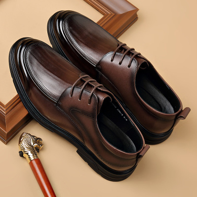 男士商务休闲鞋真皮百搭透气皮鞋爸爸鞋布洛克软底正装新郎婚鞋