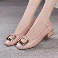 韩版中跟浅口女鞋新款真皮金属方扣单鞋百搭软底舒适四季鞋