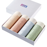 盒装4条无痕女士内裤 中腰舒适透气三角裤女 温柔系提花女内裤