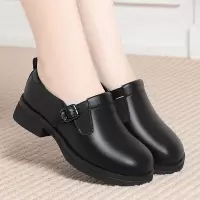 软皮软底舒适圆头大码女鞋深口单鞋
