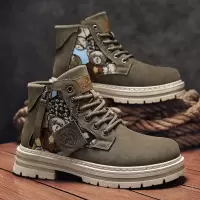 新款简约时尚卡通印花男士秋季马丁靴透气休闲舒适系带款高帮靴