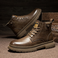 新款男鞋中高帮复古男靴增高厚底机车美式工装鞋休闲百搭马丁靴