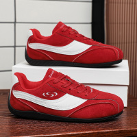 情侣款潮流运动四季可穿新款透气休闲时尚舒适百搭日常纯色板鞋