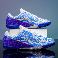 秋季新款碎钉贴地涂鸦拼接运动轻便舒适透气户外套脚男女款足球鞋