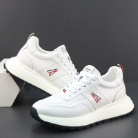 春季新款男生厚底板鞋小众小白鞋男潮鞋欧洲站男鞋运动休闲鞋