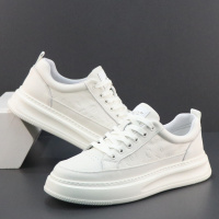 欧洲站男鞋真皮小白鞋新款轻便厚底板鞋潮鞋男士运动休闲鞋子