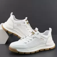 男士休闲鞋高级感男软底轻便头层牛皮小白鞋夏季镂空透气板鞋