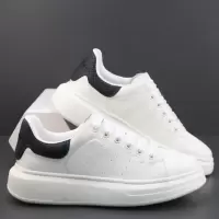 男生头层牛皮白色板鞋男款潮鞋真皮小白鞋百搭欧洲站男鞋休闲鞋子