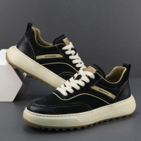 男鞋新款秋季头层牛皮复古潮流英伦透气休闲鞋厚底运动板鞋男