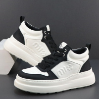 高帮鞋子男潮鞋厚底轻便休闲鞋新款秋冬百搭真皮透气运动板鞋