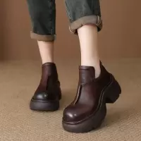 头层牛皮复古女靴秋冬新款百搭短靴女手工缝制防滑底马丁靴