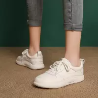 头层牛皮小白鞋女春秋新款平底单鞋舒适透气百搭运动休闲板鞋