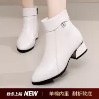 时装圆头小短靴秋冬新款简约英伦风气质短靴亮皮复古粗跟皮靴