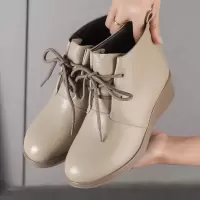 秋冬季圆头马丁靴头层牛皮中筒前系带复古休闲百搭厚底马丁靴