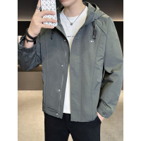 秋款男士工装风连帽夹克冲锋衣时尚潮牌青年帅气宽松外套上衣