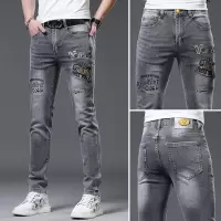 轻奢欧货潮牌牛仔裤男夏季新款刺绣弹力修身小脚休闲裤子男