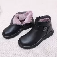 中老年妈妈宽版短靴冬季女平底防滑加厚绒保暖软底软面老人皮棉鞋