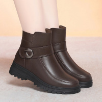 秋冬加绒女士短靴平底软底妈妈棉鞋1