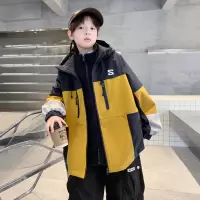 男童冲锋衣三合一可拆卸新款中大童派克服加厚儿童外套秋冬款