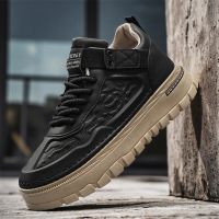 男鞋秋冬新款男士皮面休闲百搭运动厚底耐磨工装潮中帮马丁靴