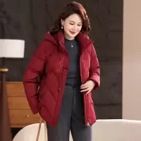 年女装中老年羽绒服女大码宽松妈妈装轻薄保暖90绒鸭绒服冬装