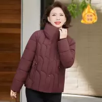 新款妈妈中老年人衣服40-60岁短款女士休闲棉衣女50岁加棉加厚冬