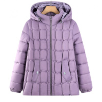 新款纯色妈妈外套冬加厚款中老年人洋气棉衣大衣时尚中年连帽女装