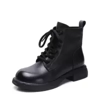 头层牛皮马丁靴女冬季新款英伦风复古粗跟百搭轻便系带短靴