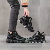 雪地靴女新款冬季百搭加绒加厚保暖马丁靴短筒棉鞋休闲