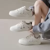 秋季新款透气ins韩版皮面鞋女学生街拍跑步运动休闲鞋