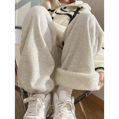 加绒运动裤女新款秋冬季加厚棉裤外穿宽松束脚羊羔绒阔腿卫裤
