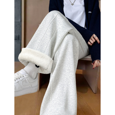 白色羊羔绒运动裤女款新款秋冬加绒卫裤小个子窄版直筒阔腿裤