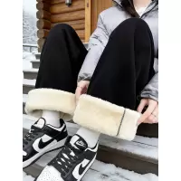 黑色羊羔绒卫裤女冬新款东北保暖棉裤外穿束脚直筒阔腿运动裤