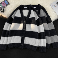 春秋季新款男士毛衣开衫慵懒风外套针织衫宽松百搭潮流条纹毛衣男